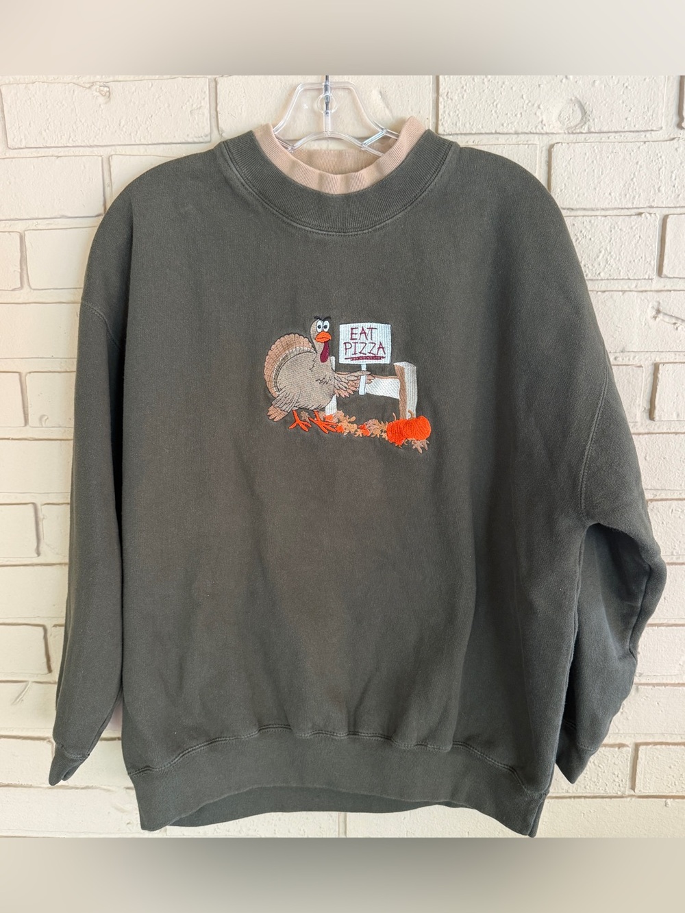 VTG Turkey Thanksgiving Green Embroidered Holiday Crewneck Pullover Sweatshirt M